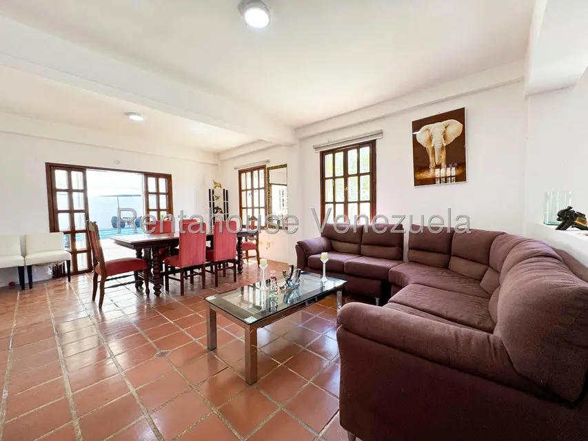 Casa (Duplex) en Venta en El Hatillo, Distrito Metropolitano - 40