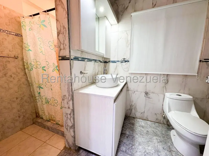 Casa (Duplex) en Venta en El Hatillo, Distrito Metropolitano - 41