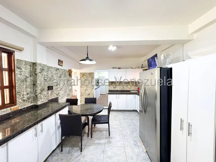 Casa (Duplex) en Venta en El Hatillo, Distrito Metropolitano - 43