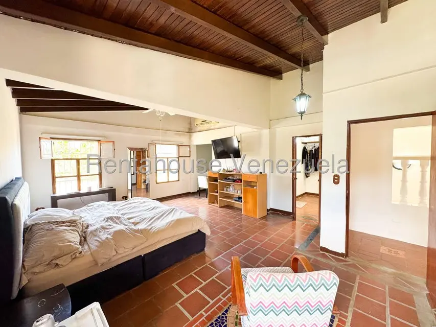 Casa (Duplex) en Venta en El Hatillo, Distrito Metropolitano - 50