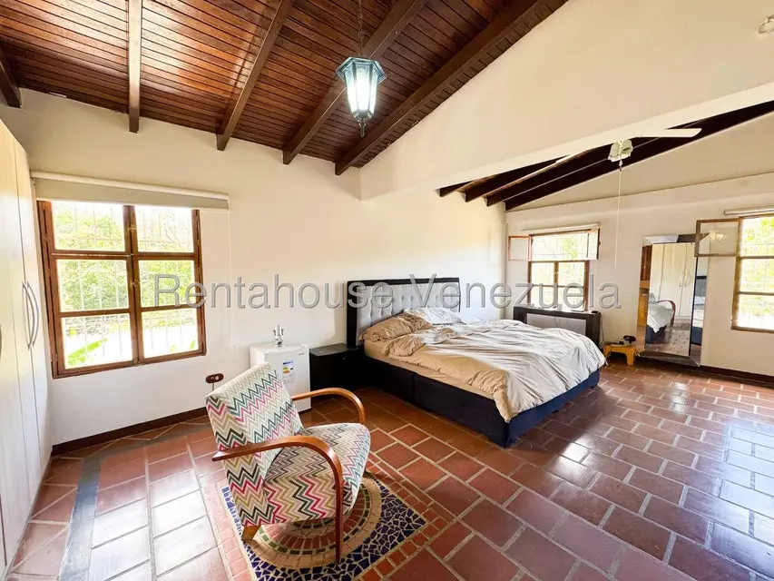 Casa (Duplex) en Venta en El Hatillo, Distrito Metropolitano - 52