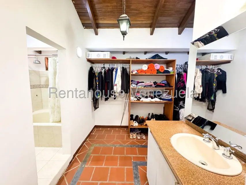 Casa (Duplex) en Venta en El Hatillo, Distrito Metropolitano - 53