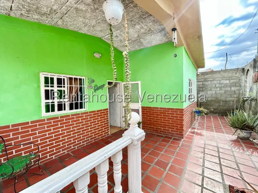 Casa (1 Nivel) en Venta en Avenida Libertador, Lara - 14
