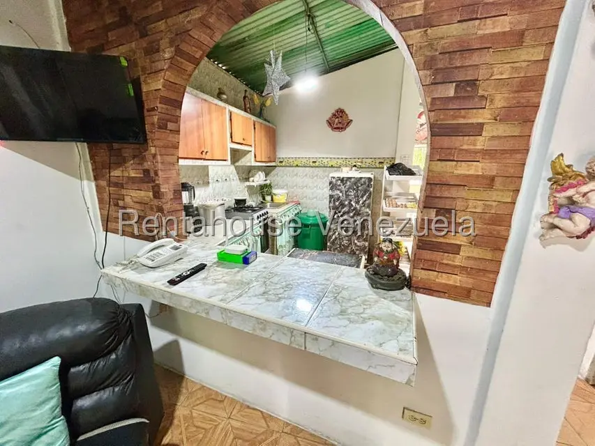 Casa (1 Nivel) en Venta en Avenida Libertador, Lara - 3