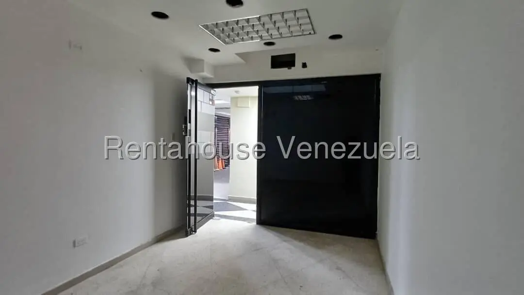 Comercial (Local Comercial) en Venta en Zona Centro, Aragua - 11