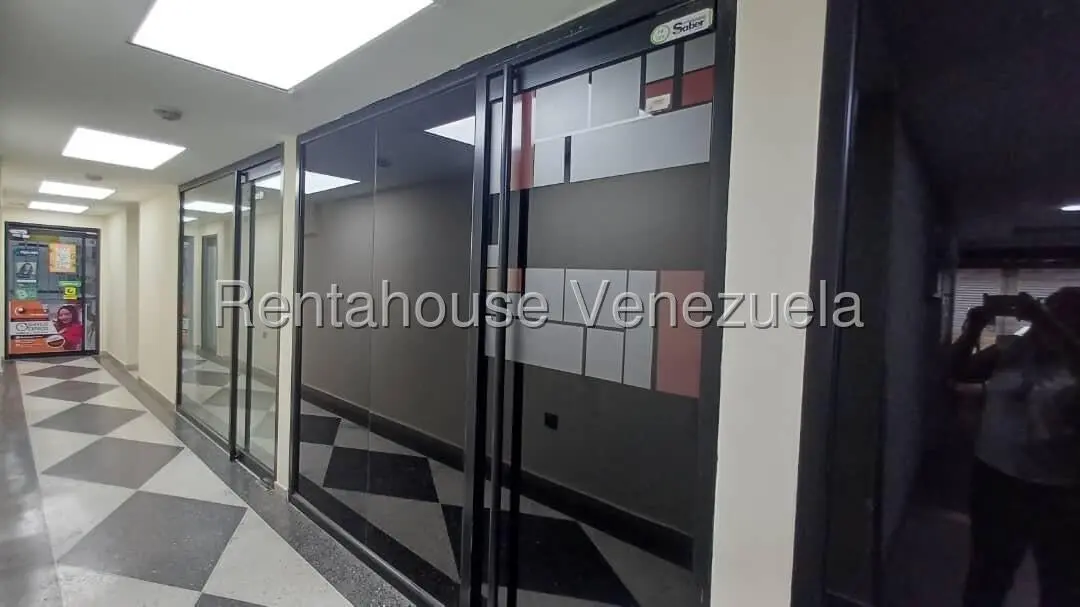 Comercial (Local Comercial) en Venta en Zona Centro, Aragua - 13