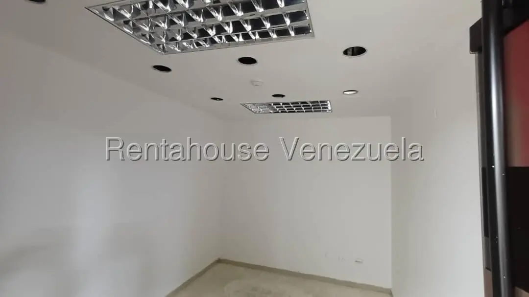 Comercial (Local Comercial) en Venta en Zona Centro, Aragua - 8