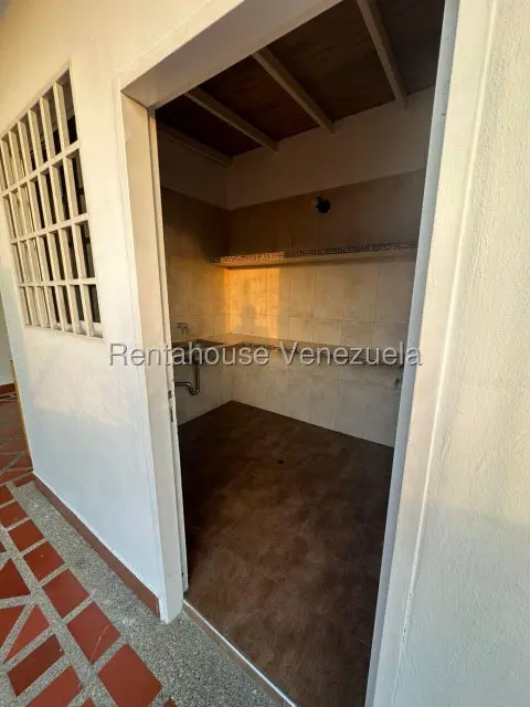 Casa (Duplex) en Venta en Villas de Buenaventura, Miranda - 23