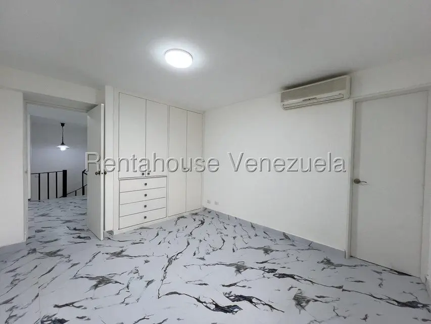 Apartamento (Duplex) en Venta en Sebucan, Distrito Metropolitano - 30