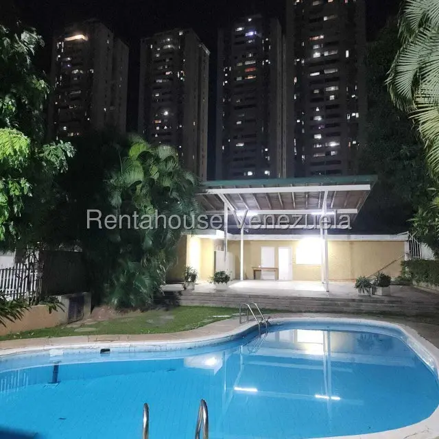 Apartamento (Duplex) en Venta en Sebucan, Distrito Metropolitano - 57