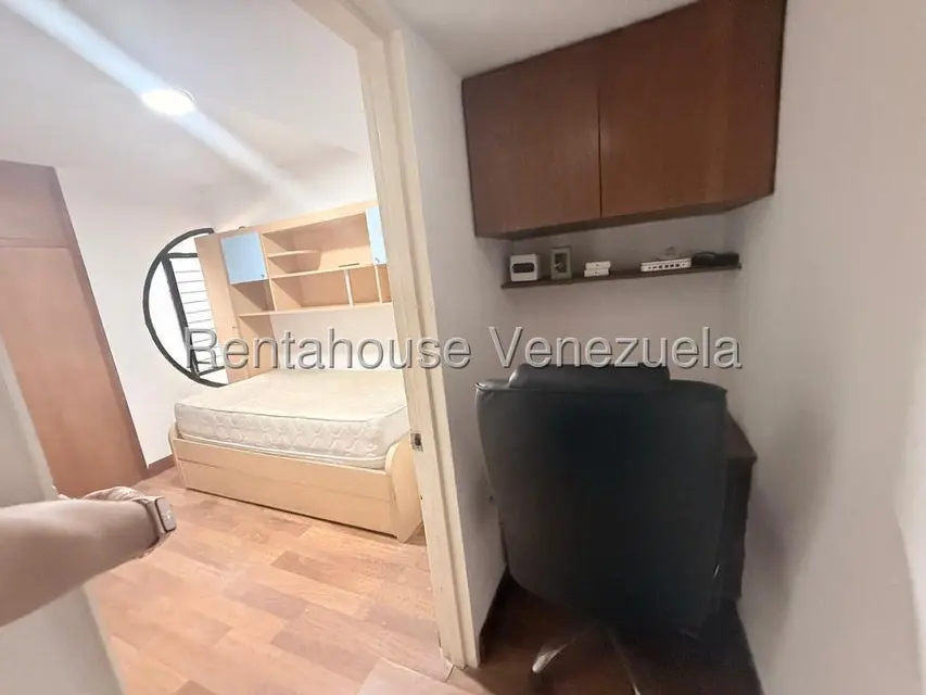 Apartamento (1 Nivel) en Alquiler en Playa Grande, Vargas - 13