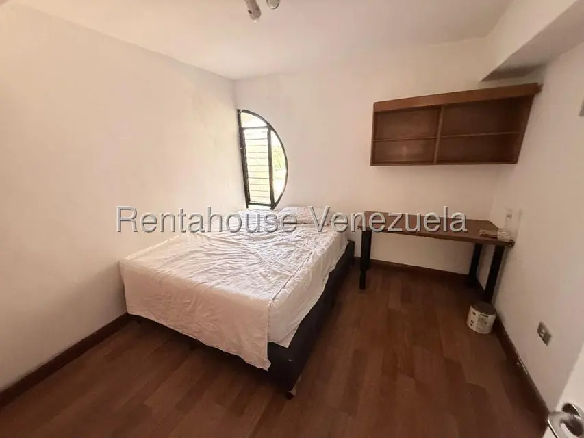 Apartamento (1 Nivel) en Alquiler en Playa Grande, Vargas - 22