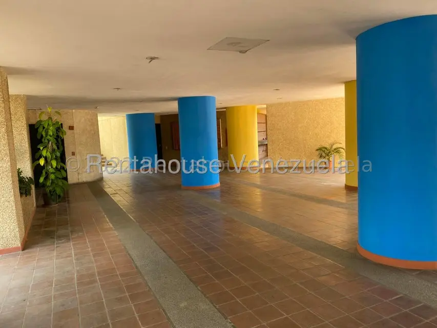 Apartamento (1 Nivel) en Alquiler en Playa Grande, Vargas - 24
