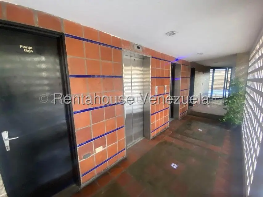 Apartamento (1 Nivel) en Alquiler en Playa Grande, Vargas - 25