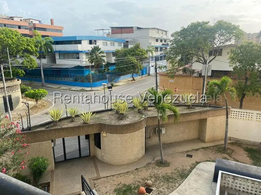 Apartamento (1 Nivel) en Alquiler en Playa Grande, Vargas - 30