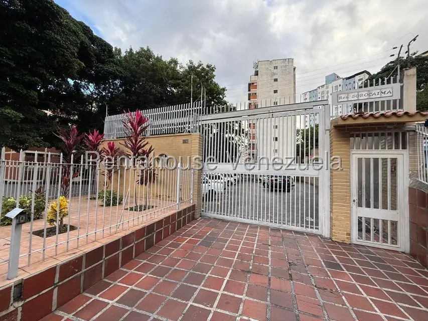 Apartamento (1 Nivel) en Alquiler en El Marques, Distrito Metropolitano - 16
