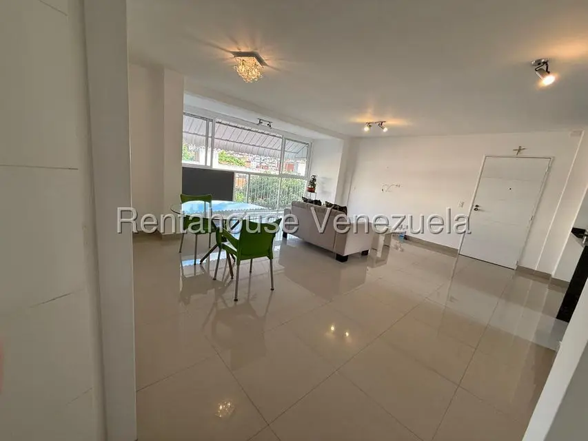 Apartamento (1 Nivel) en Alquiler en El Marques, Distrito Metropolitano - 21