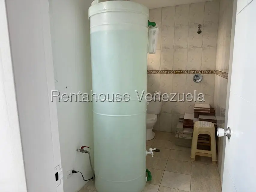 Apartamento (1 Nivel) en Alquiler en El Marques, Distrito Metropolitano - 22