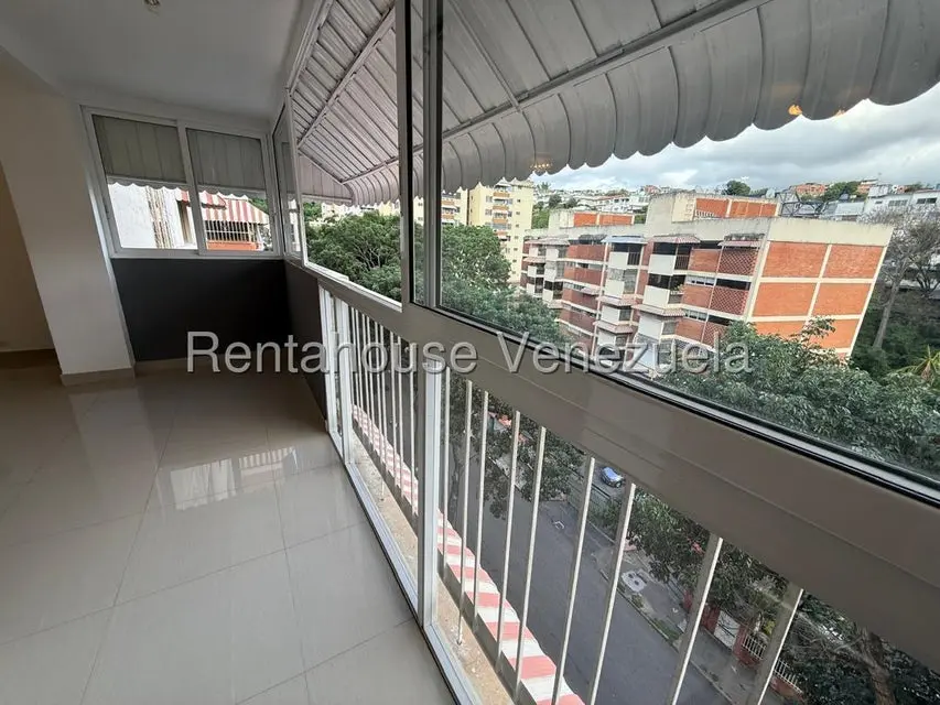 Apartamento (1 Nivel) en Alquiler en El Marques, Distrito Metropolitano - 23