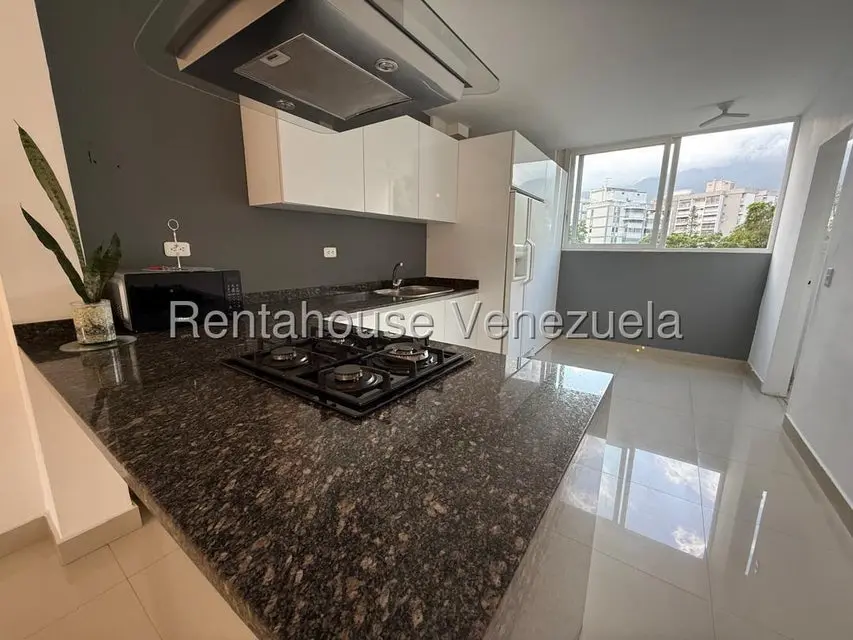 Apartamento (1 Nivel) en Alquiler en El Marques, Distrito Metropolitano - 10