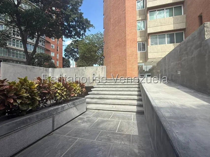 Apartamento (1 Nivel) en Venta en El Rosal, Distrito Metropolitano - 2