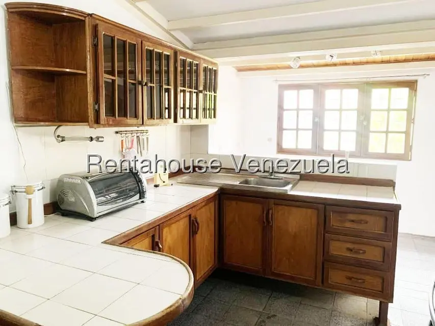 Casa (1 Nivel) en Alquiler en Parroquia Santa Rosa, Lara - 13