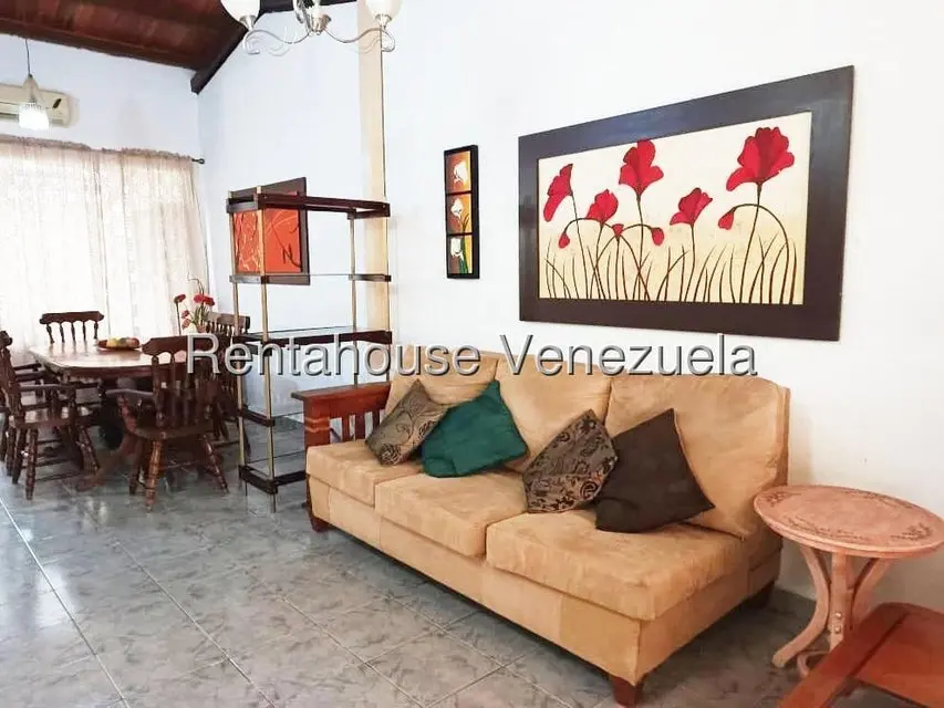 Casa (1 Nivel) en Alquiler en Parroquia Santa Rosa, Lara - 5