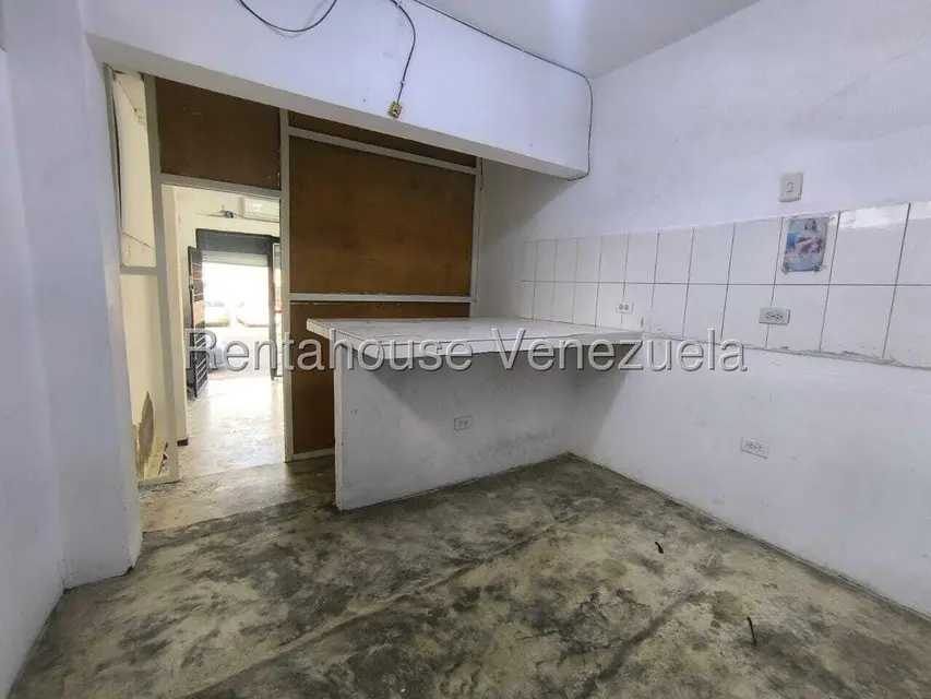 Comercial (Local Comercial) en Alquiler en Sierra Maestra, Zulia - 18