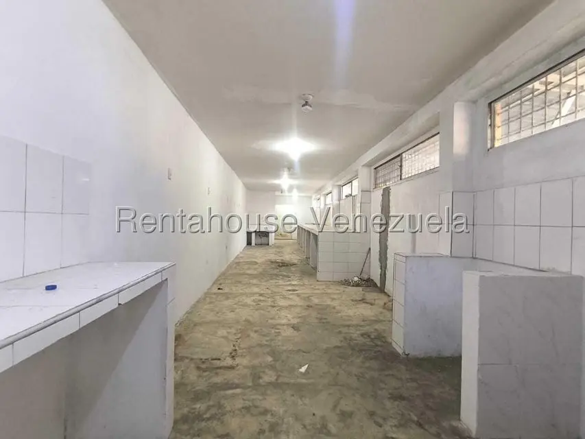 Comercial (Local Comercial) en Alquiler en Sierra Maestra, Zulia - 8
