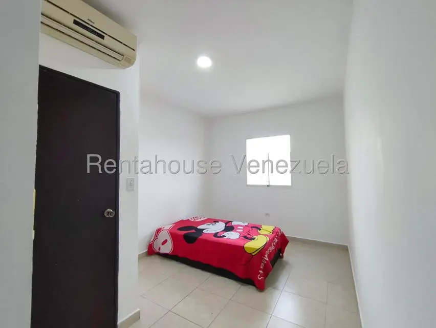 Casa (Duplex) en Alquiler en Trapiche Villas, Lara - 15