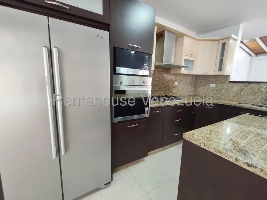 Casa (Duplex) en Alquiler en Trapiche Villas, Lara - 9