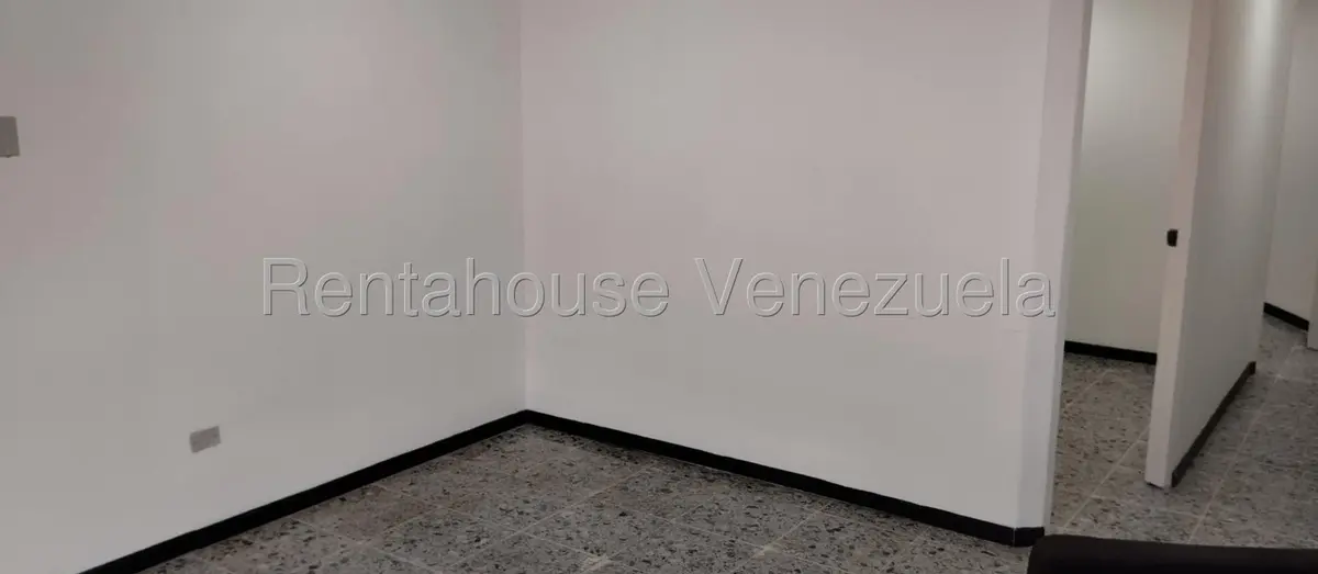 Comercial (Local Comercial) en Alquiler en La N, Zulia - 4