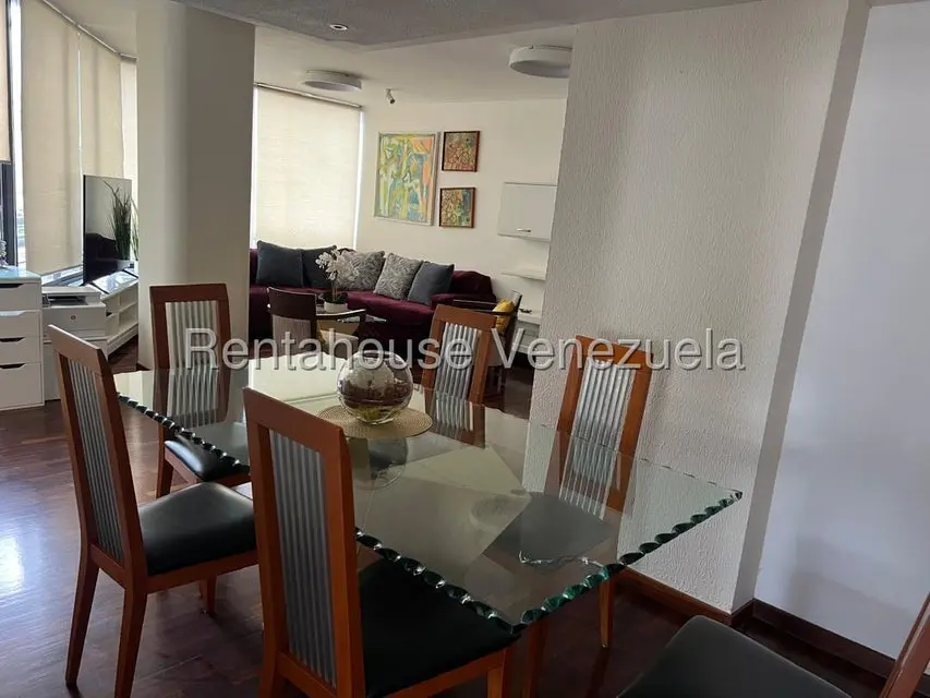 Apartamento (1 Nivel) en Alquiler en La Campiña, Distrito Metropolitano - 11