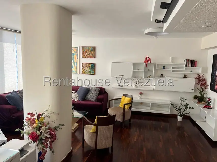 Apartamento (1 Nivel) en Alquiler en La Campiña, Distrito Metropolitano - 12