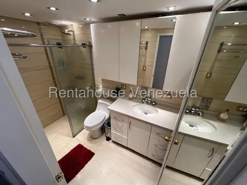 Apartamento (1 Nivel) en Alquiler en La Campiña, Distrito Metropolitano - 19
