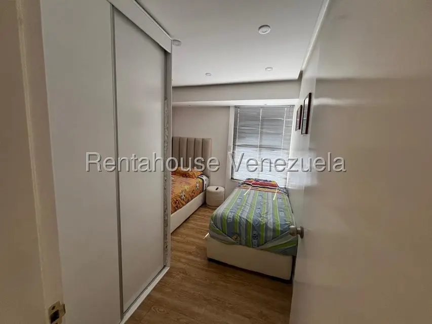 Apartamento (1 Nivel) en Alquiler en La Campiña, Distrito Metropolitano - 24