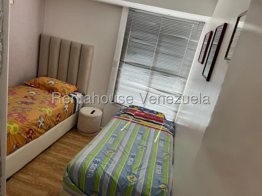 Apartamento (1 Nivel) en Alquiler en La Campiña, Distrito Metropolitano - 25