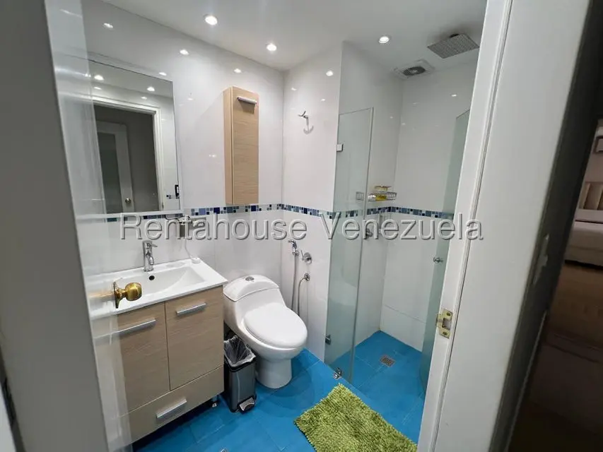 Apartamento (1 Nivel) en Alquiler en La Campiña, Distrito Metropolitano - 28