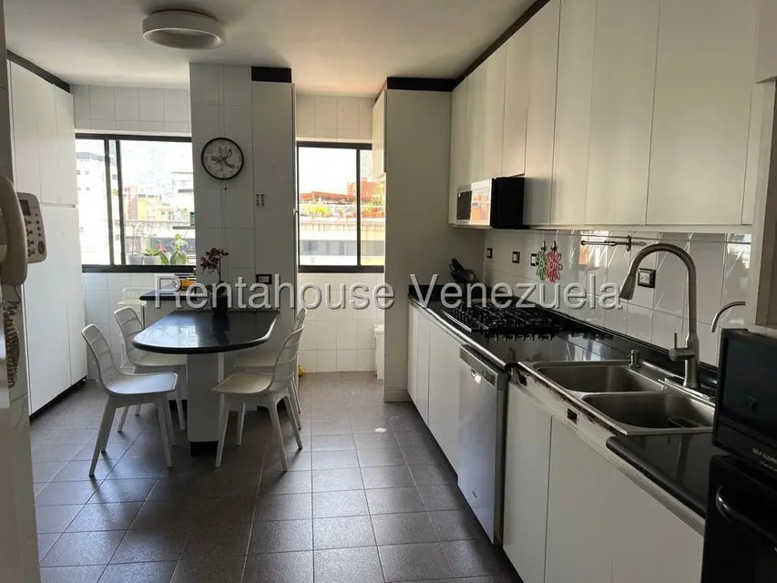 Apartamento (1 Nivel) en Alquiler en La Campiña, Distrito Metropolitano - 29