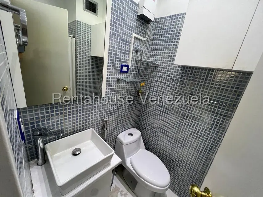 Apartamento (1 Nivel) en Alquiler en La Campiña, Distrito Metropolitano - 38