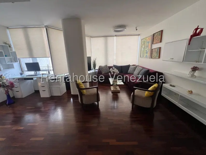 Apartamento (1 Nivel) en Alquiler en La Campiña, Distrito Metropolitano - 8