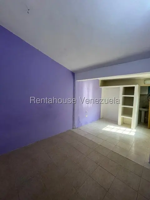 Casa (1 Nivel) en Alquiler en El Amanecer, Lara - 9