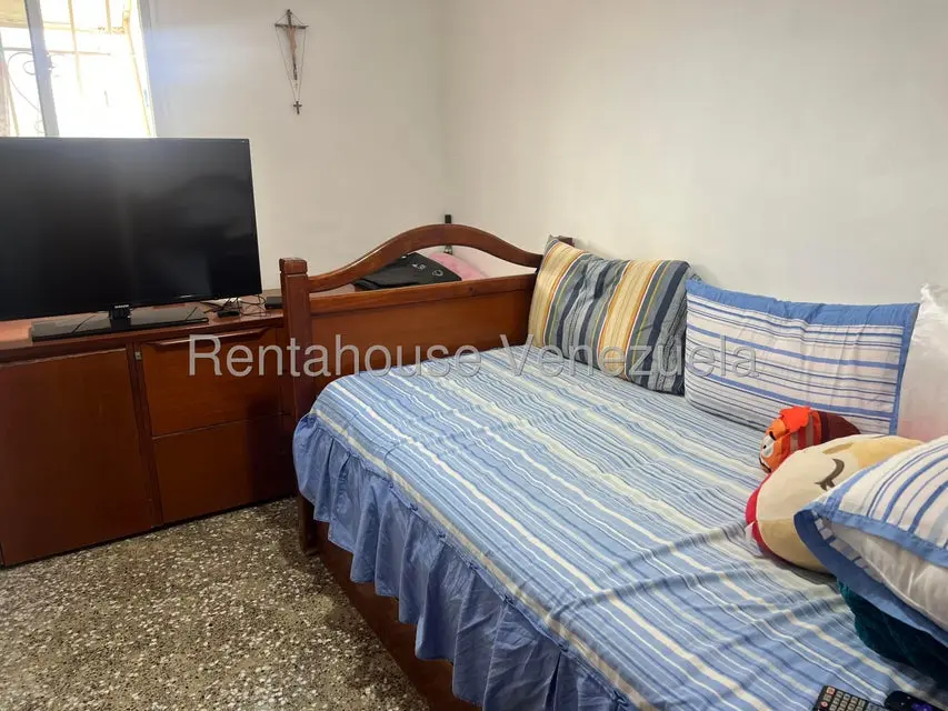 Apartamento (1 Nivel) en Venta en Caricuao, Distrito Metropolitano - 16