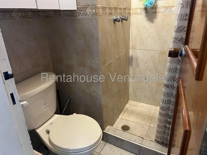 Apartamento (1 Nivel) en Venta en Caricuao, Distrito Metropolitano - 18