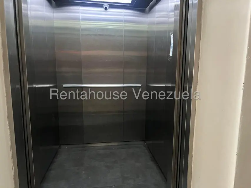 Apartamento (1 Nivel) en Venta en Caricuao, Distrito Metropolitano - 23