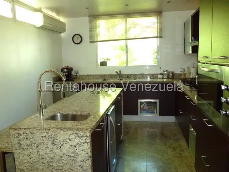 Casa (Multipes Niveles) en Alquiler en Santa Marta, Distrito Metropolitano - 15