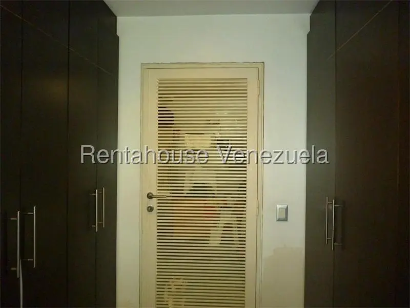 Casa (Multipes Niveles) en Alquiler en Santa Marta, Distrito Metropolitano - 18