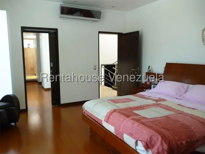 Casa (Multipes Niveles) en Alquiler en Santa Marta, Distrito Metropolitano - 20
