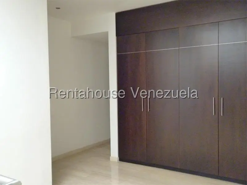 Casa (Multipes Niveles) en Alquiler en Santa Marta, Distrito Metropolitano - 30