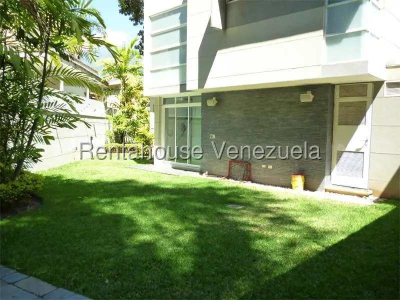Casa (Multipes Niveles) en Alquiler en Santa Marta, Distrito Metropolitano - 37